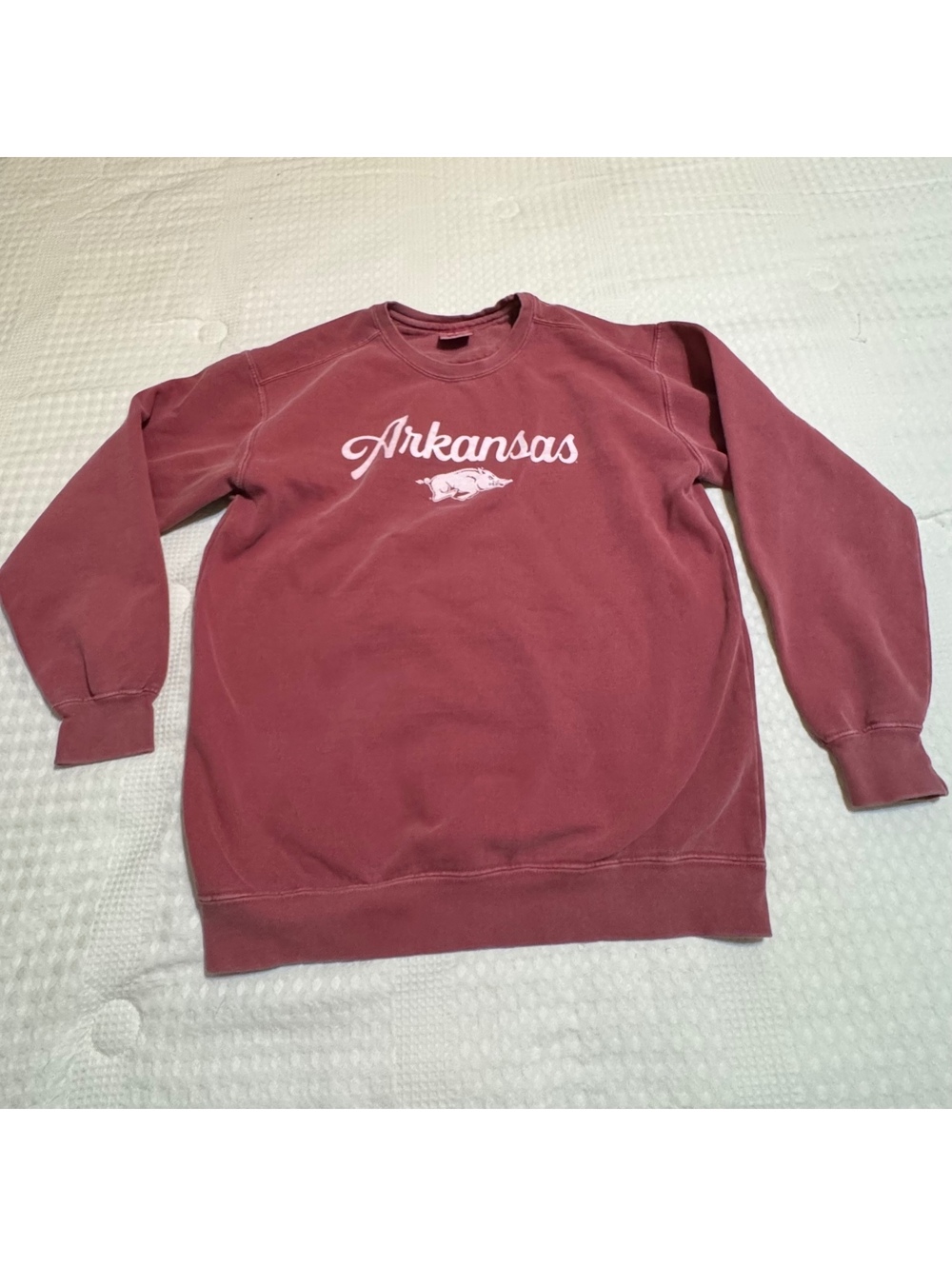 Arkansas Razorbacks Comfort Colors Crewneck Sweatshirt Women’s/Men’s M Maroon